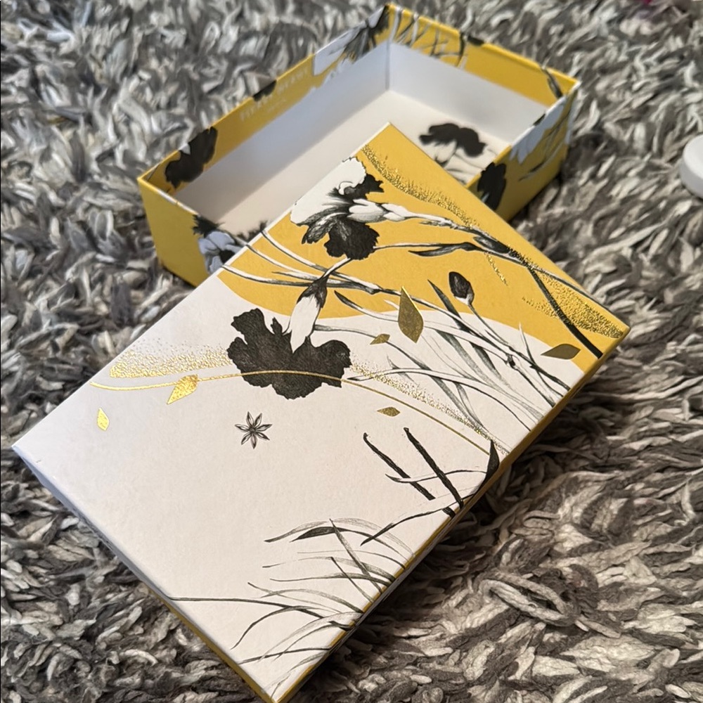 Pierre Hermé Decorative Macroon Box